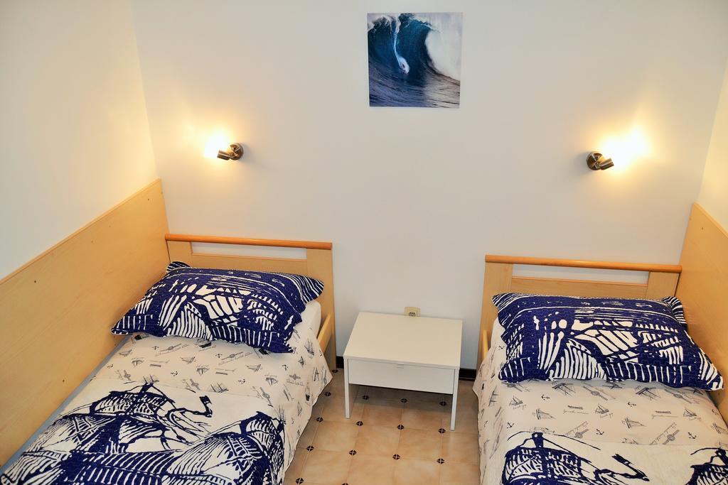 Ada Apartment *