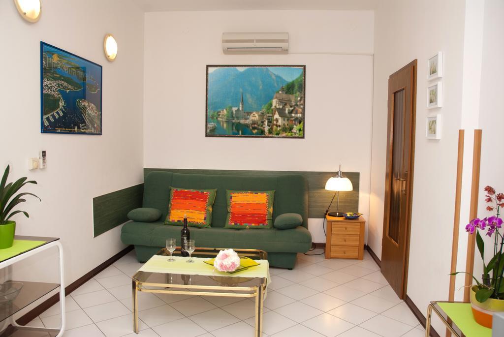 Ada Apartment