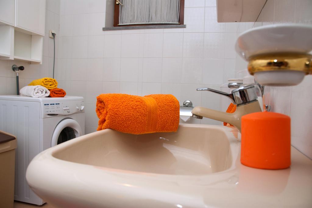 Ada Apartment *