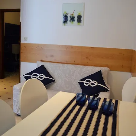Apartments Villa Ada Vinkuran Room photo