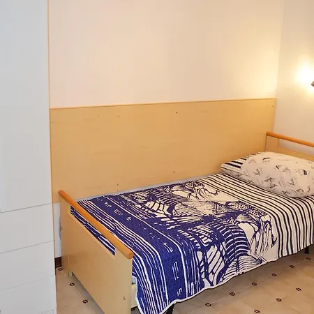 Apartments Villa Ada Vinkuran Room photo